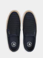 Izomi 11A Slip On Sneaker