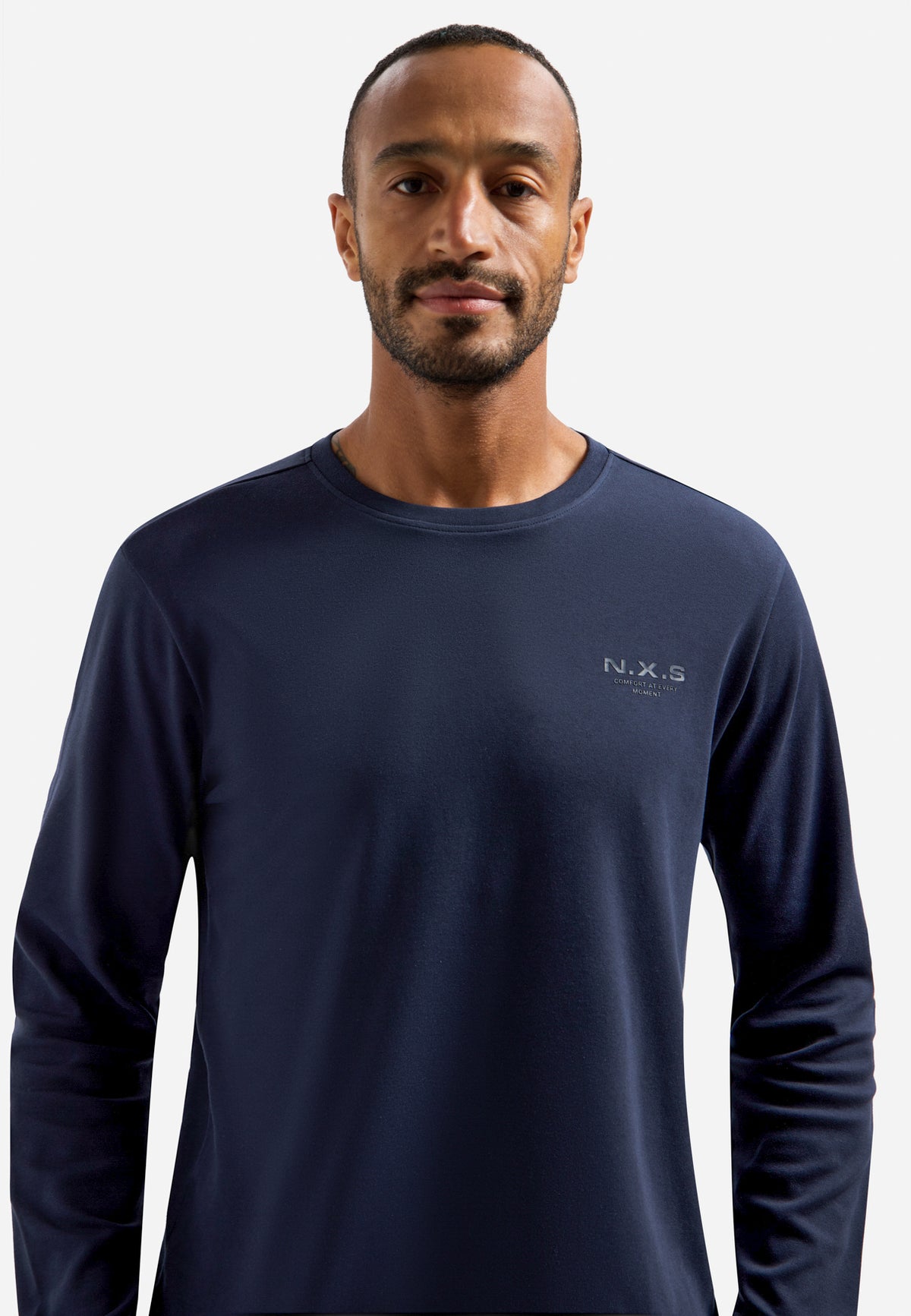 T-Shirt Long Sleeve Crew Neck