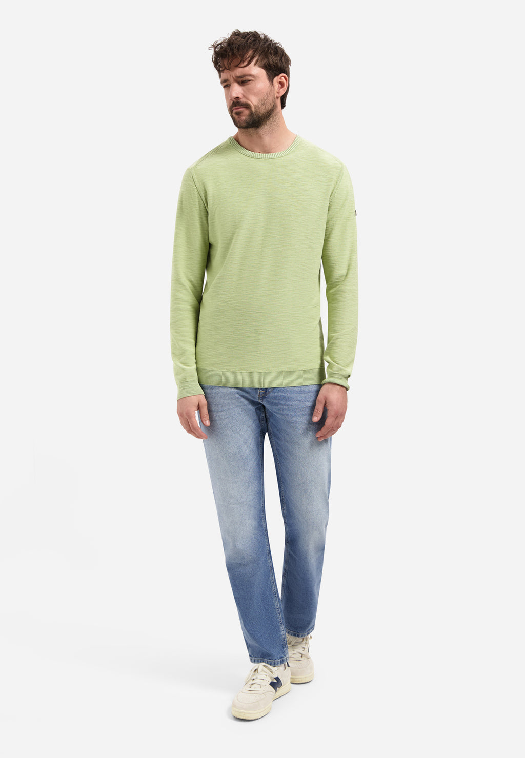 CREW NECK PULLOVER SWEATER