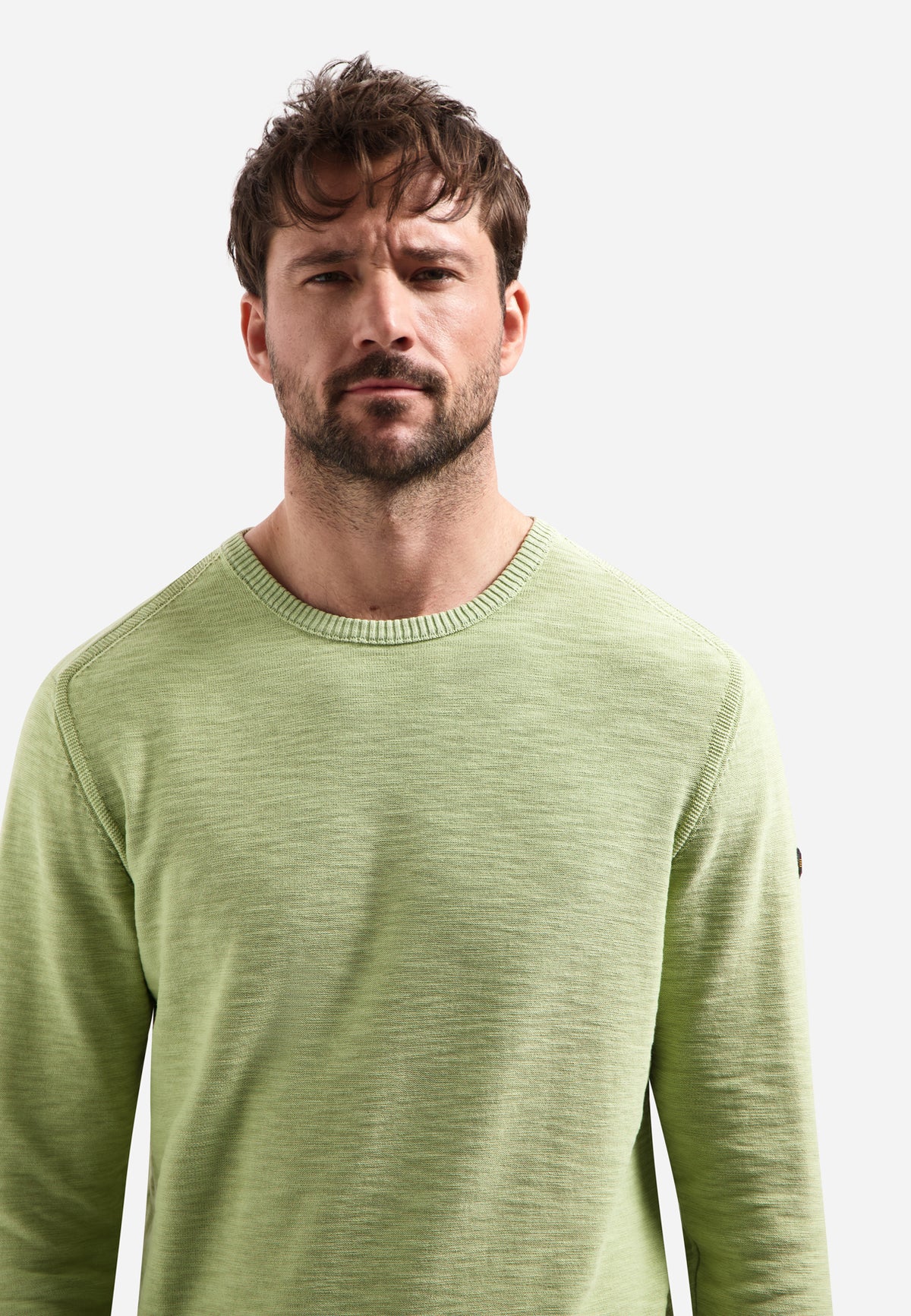 CREW NECK PULLOVER SWEATER