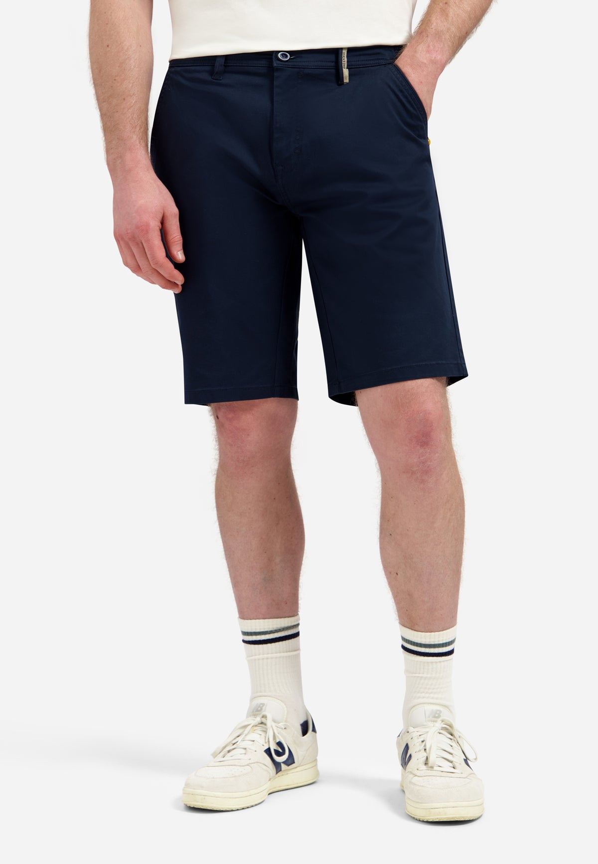 Short Chino Garment Dyed Twill Stretch