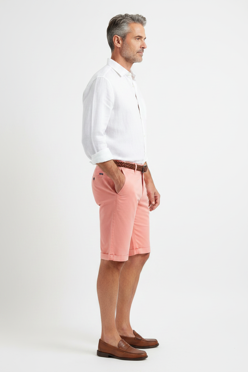 Bermuda Shorts Coral on model - side